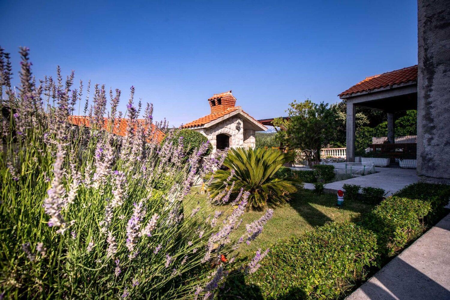 Apartments Marija Supetarska Draga Exterior photo